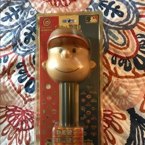 Peanuts pet dispenser NBL